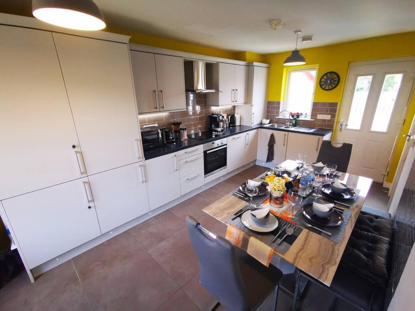 3Br Cosy Modern Stay Belfast Zewnętrze zdjęcie